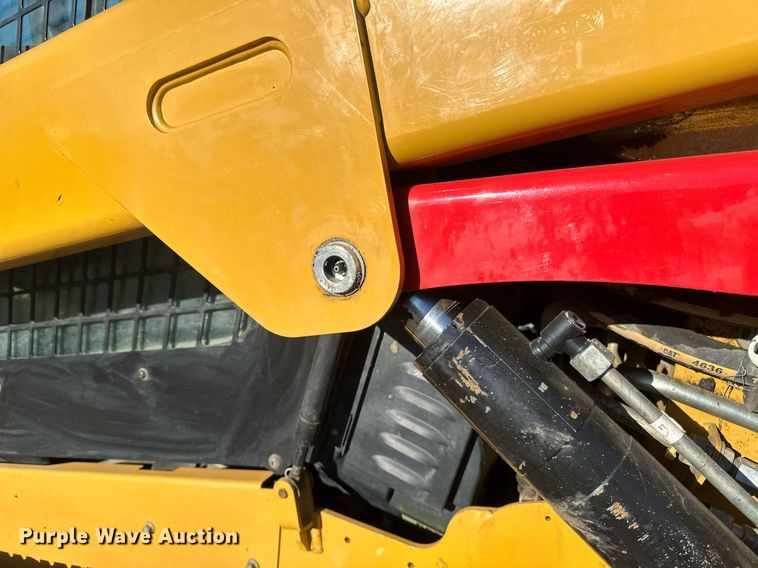 image for item DN0968 2020 Caterpillar 299D3 tracked skid steer loader