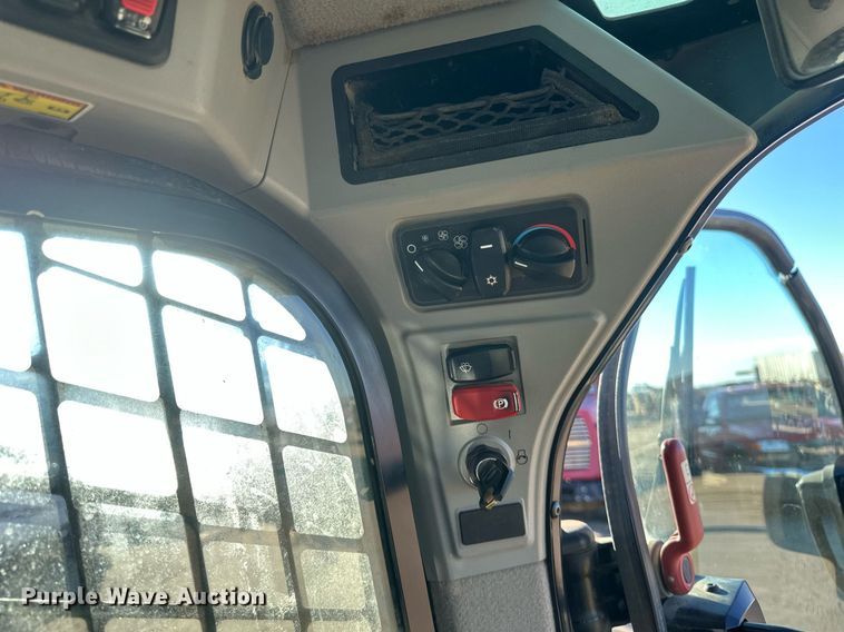 image for item DN0968 2020 Caterpillar 299D3 tracked skid steer loader