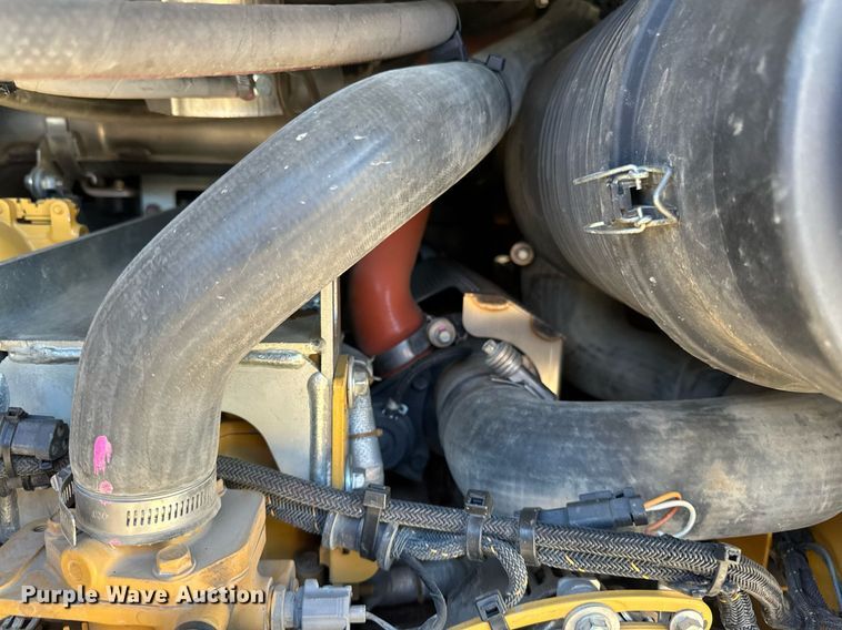 image for item DN0968 2020 Caterpillar 299D3 tracked skid steer loader