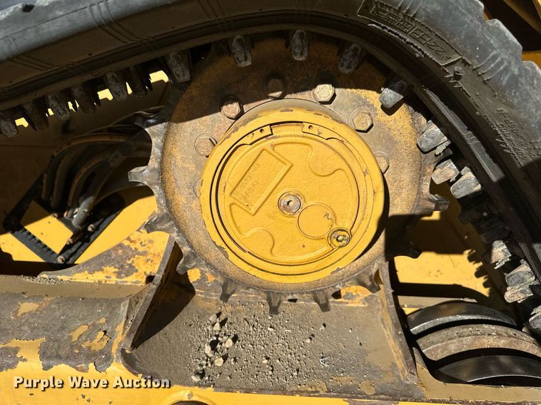 image for item DN0968 2020 Caterpillar 299D3 tracked skid steer loader