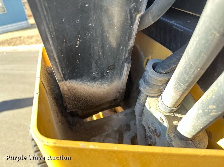 image for item DN0969 2021 Caterpillar  299D3 tracked skid steer loader