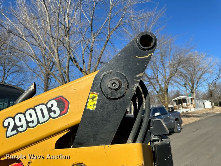 image for item DN0969 2021 Caterpillar  299D3 tracked skid steer loader