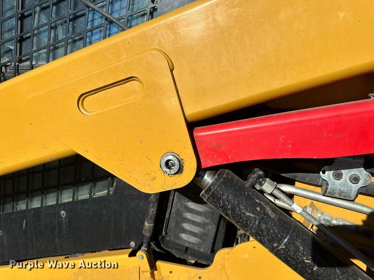 image for item DN0969 2021 Caterpillar  299D3 tracked skid steer loader