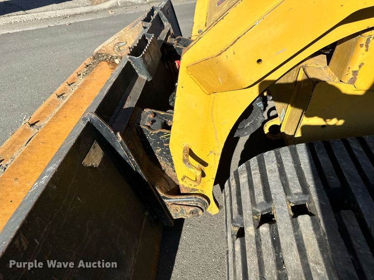 image for item DN0969 2021 Caterpillar  299D3 tracked skid steer loader