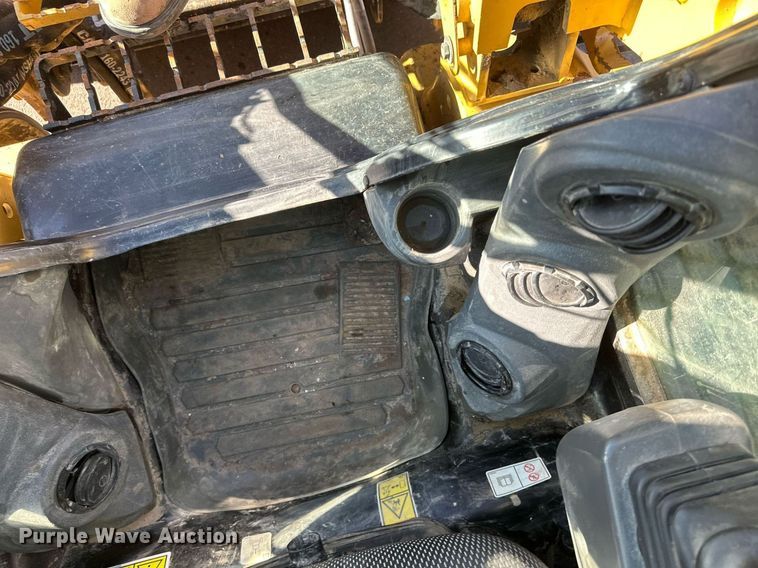 image for item DN0969 2021 Caterpillar  299D3 tracked skid steer loader