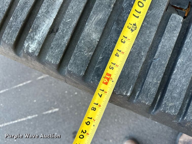 image for item DN0969 2021 Caterpillar  299D3 tracked skid steer loader