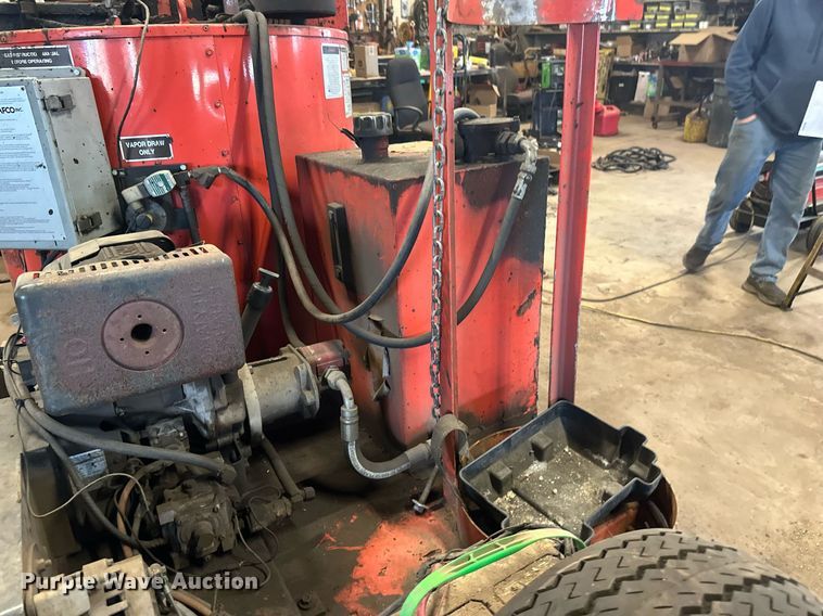 image for item DN0970 2000 Crafco SS60 melter applicator