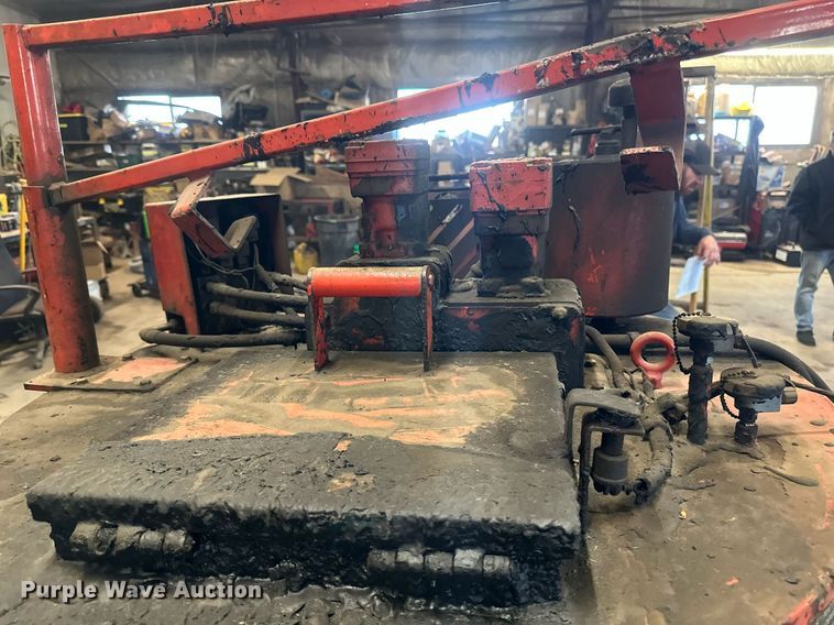 image for item DN0970 2000 Crafco SS60 melter applicator