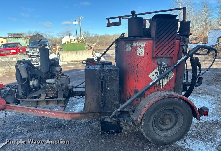 image for item DN0971 2001 Crafco SS125 melter applicator