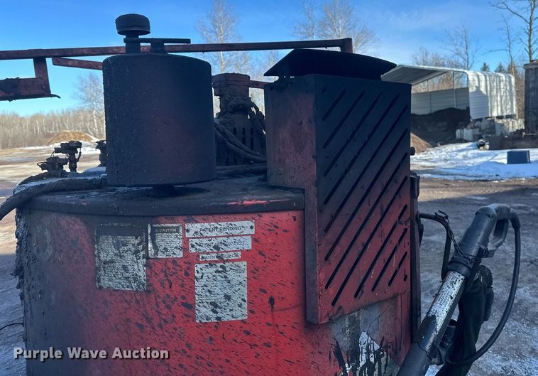 image for item DN0971 2001 Crafco SS125 melter applicator