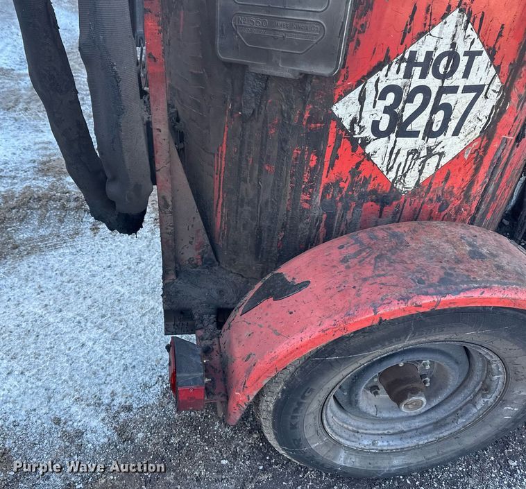 image for item DN0971 2001 Crafco SS125 melter applicator