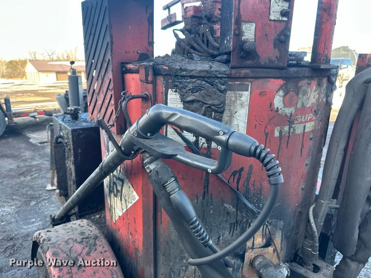 image for item DN0971 2001 Crafco SS125 melter applicator