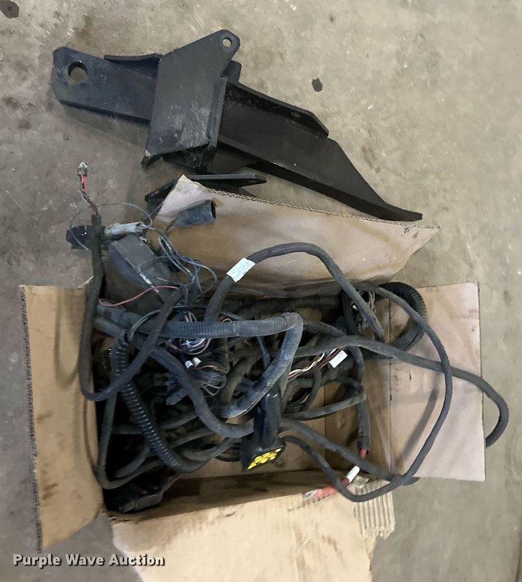 image for item DN0973 Fisher Xtream V snow plow