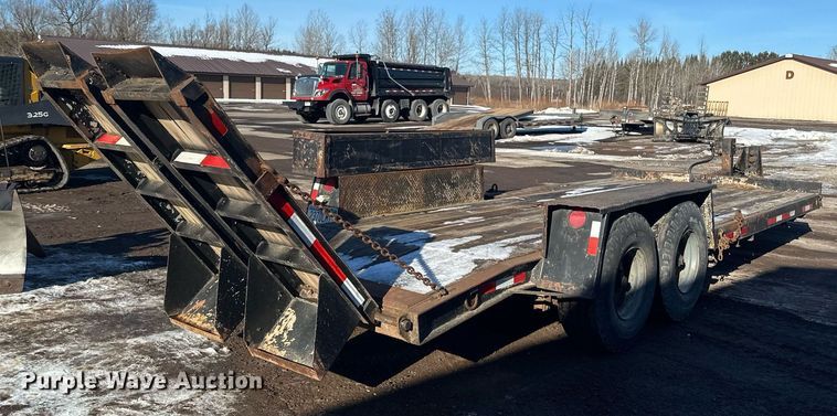 image for item DN0974 1990 Interstate equipment trailer
