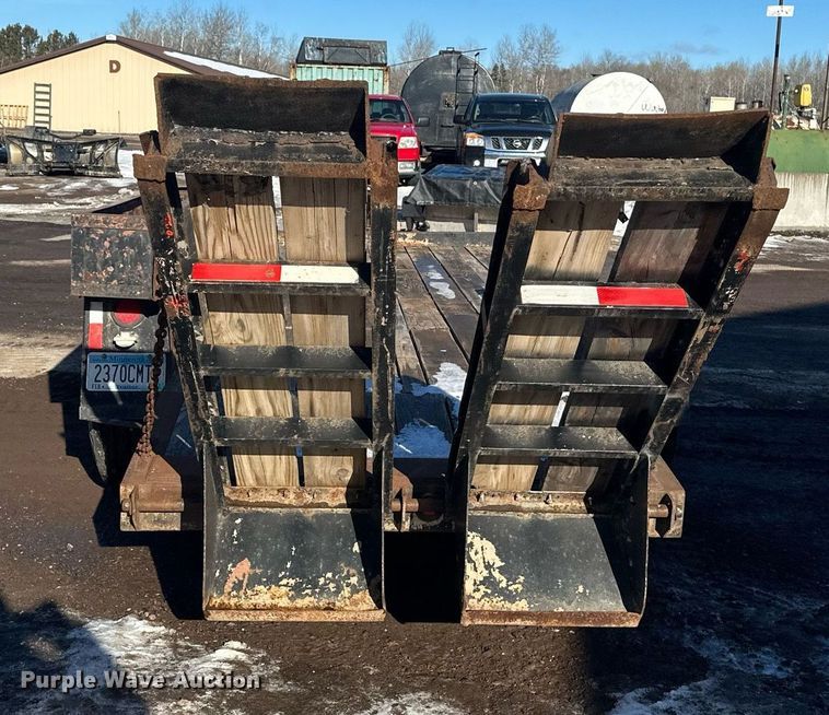 image for item DN0974 1990 Interstate equipment trailer