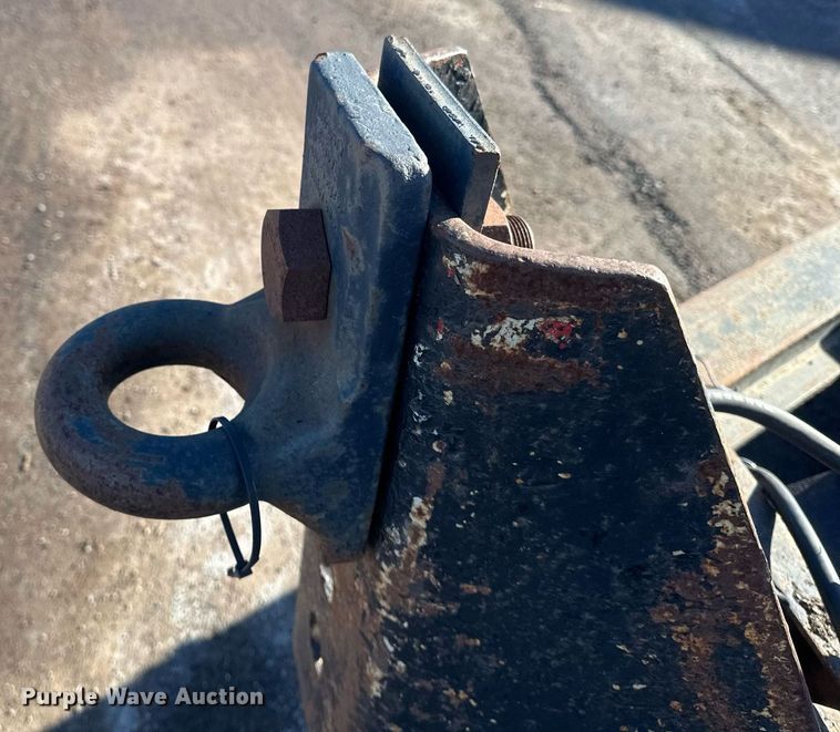 image for item DN0974 1990 Interstate equipment trailer