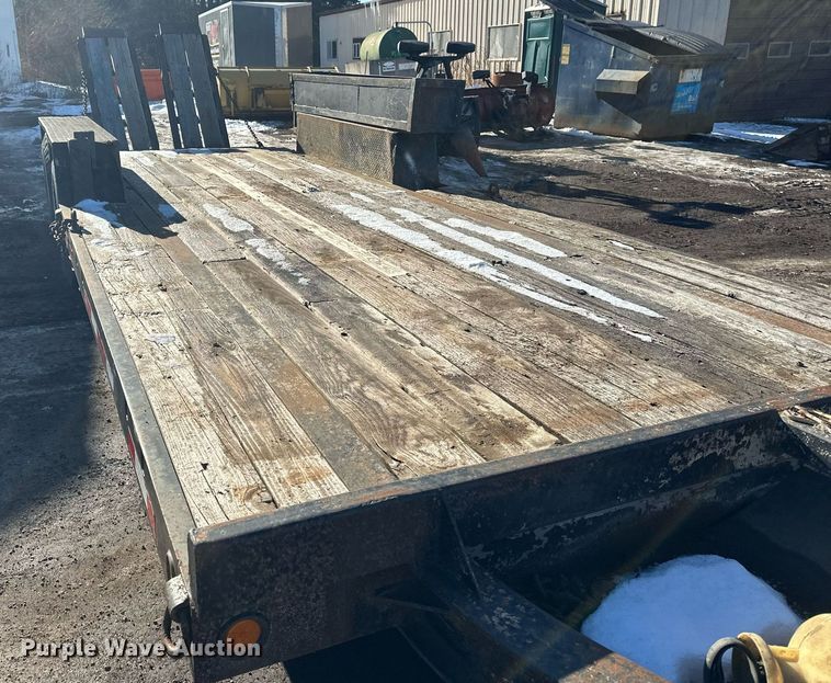 image for item DN0974 1990 Interstate equipment trailer