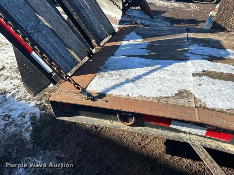 image for item DN0974 1990 Interstate equipment trailer