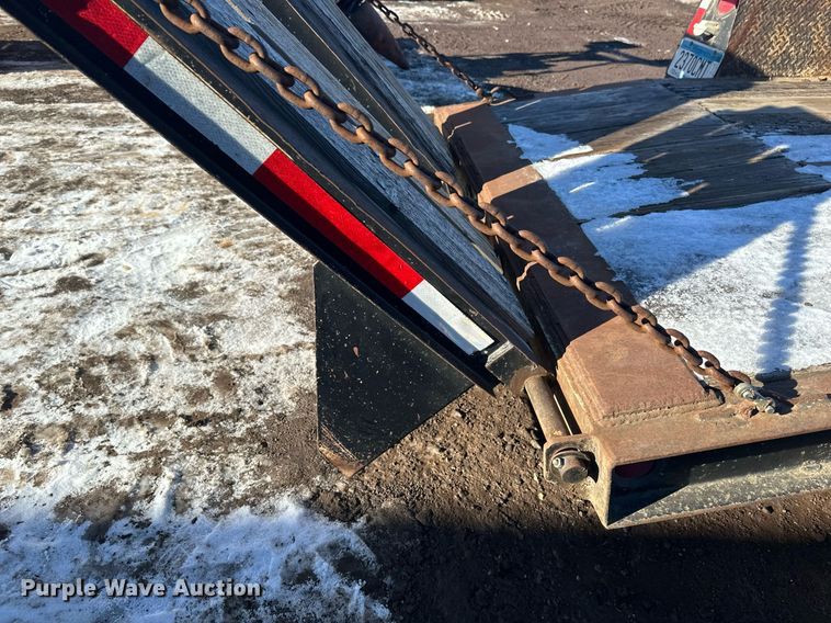 image for item DN0974 1990 Interstate equipment trailer