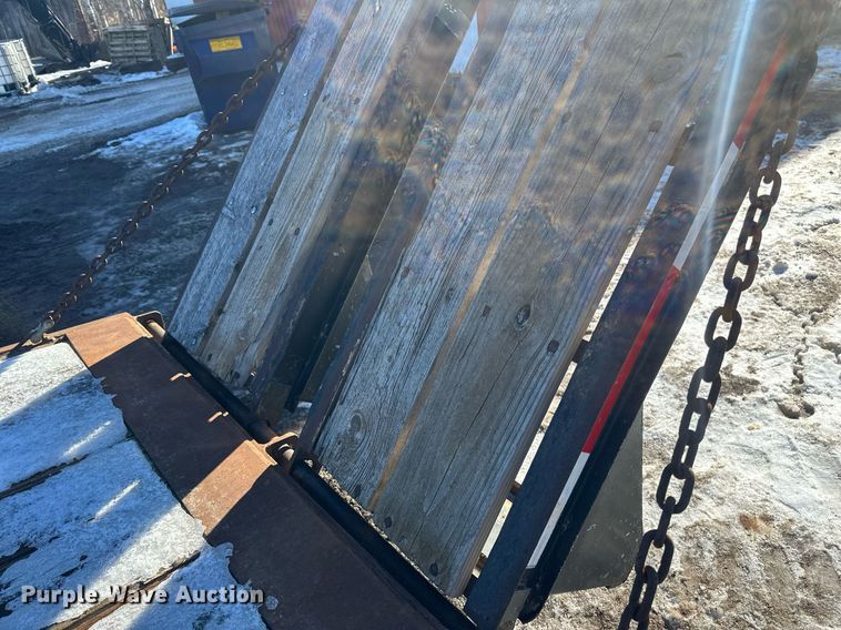 image for item DN0974 1990 Interstate equipment trailer