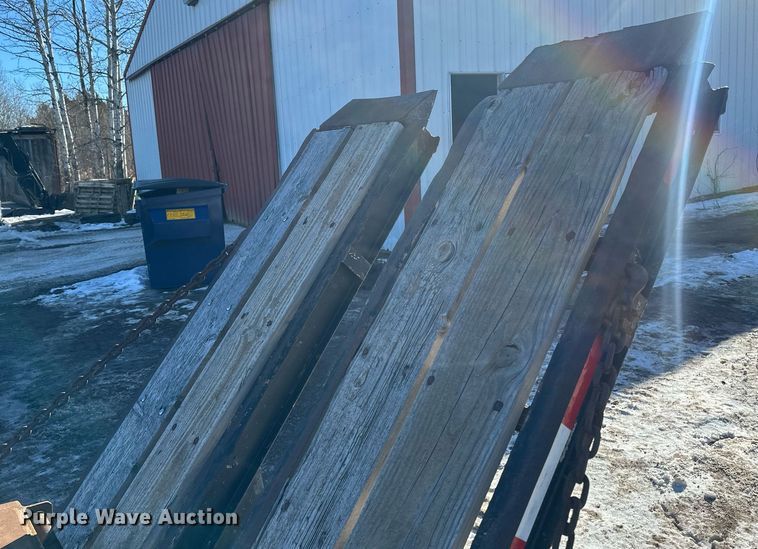 image for item DN0974 1990 Interstate equipment trailer