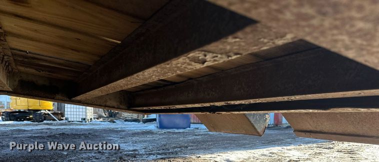 image for item DN0974 1990 Interstate equipment trailer