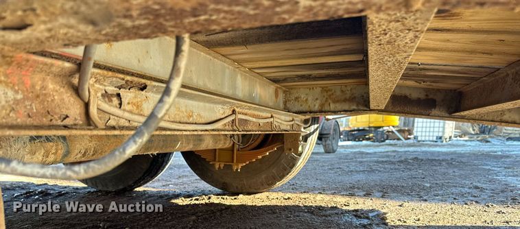 image for item DN0974 1990 Interstate equipment trailer