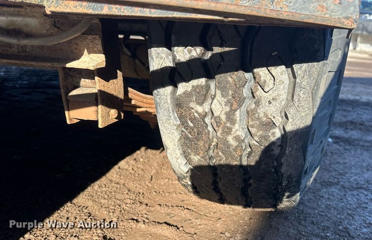 image for item DN0974 1990 Interstate equipment trailer