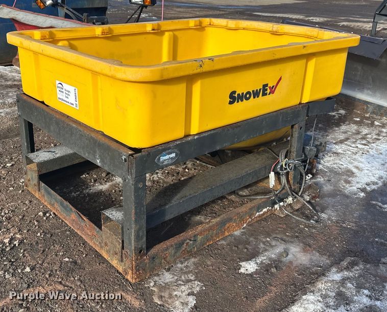 image for item DN0975 SnowEx spreader