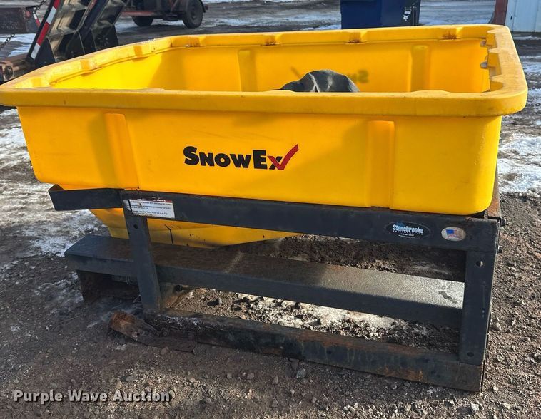 image for item DN0975 SnowEx spreader
