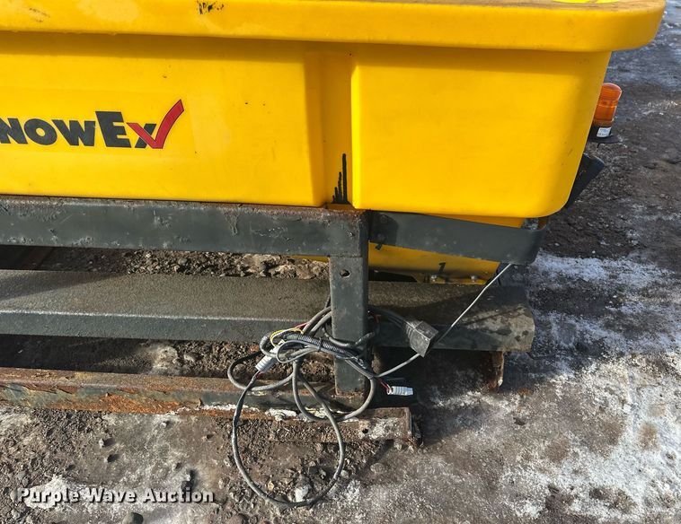 image for item DN0975 SnowEx spreader