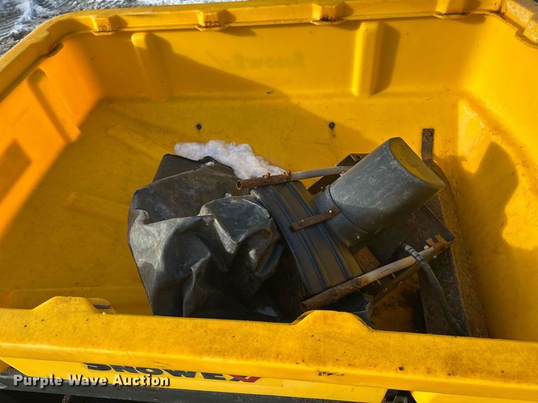 image for item DN0975 SnowEx spreader