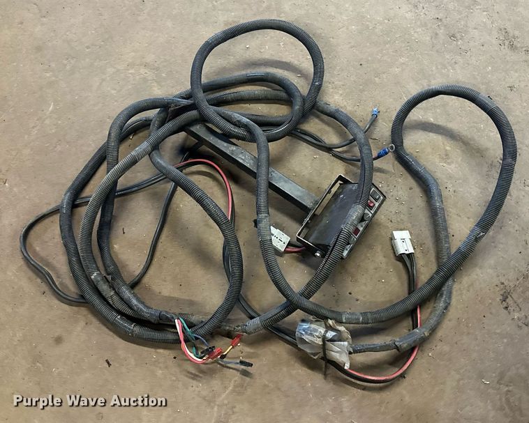 image for item DN0975 SnowEx spreader