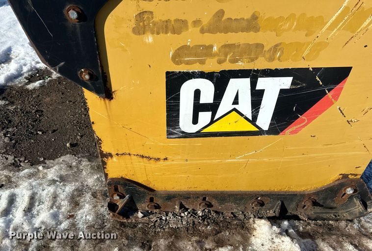 image for item DN0976 Caterpillar skid steer snow pusher