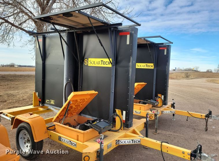 image for item DN3673 (2) 2016 Solar Tech message board trailers