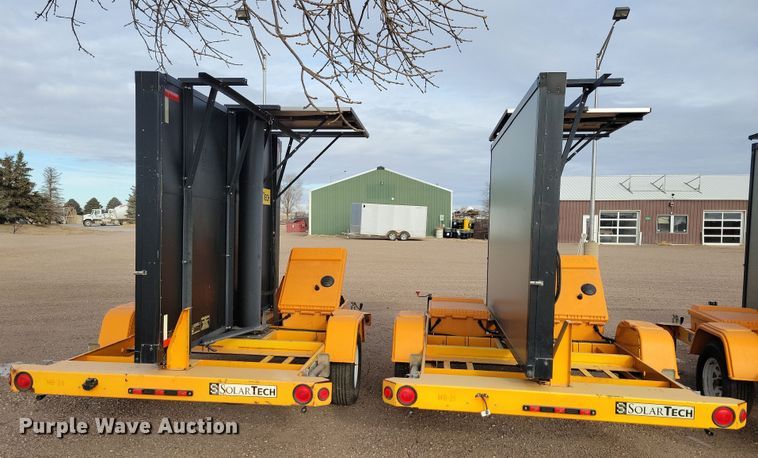 image for item DN3673 (2) 2016 Solar Tech message board trailers