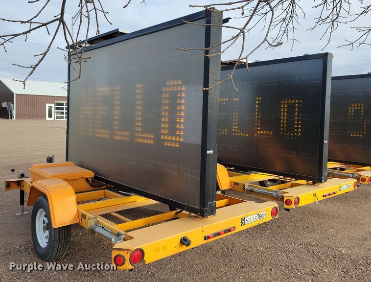 image for item DN3673 (2) 2016 Solar Tech message board trailers