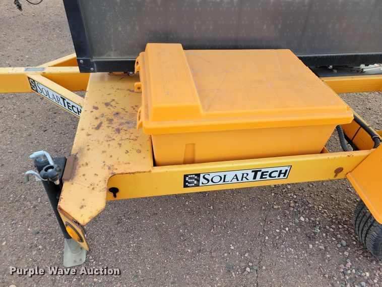 image for item DN3673 (2) 2016 Solar Tech message board trailers