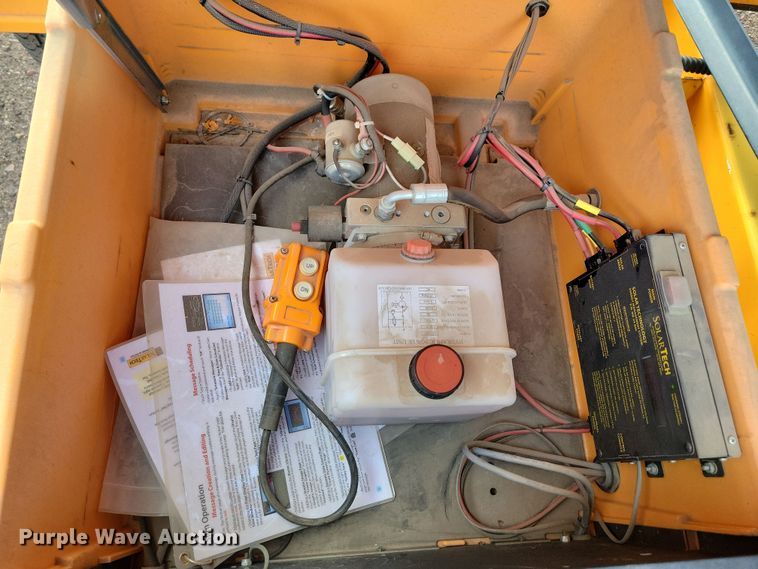 image for item DN3673 (2) 2016 Solar Tech message board trailers