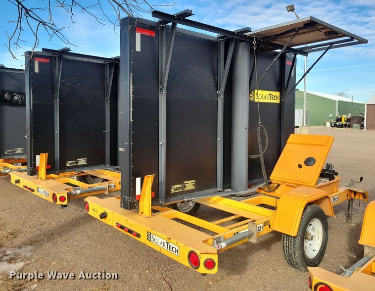 image for item DN3676 (2) 2016 Solar Tech message board trailers