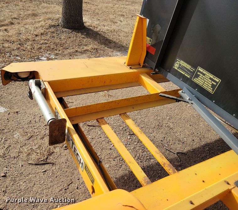 image for item DN3676 (2) 2016 Solar Tech message board trailers