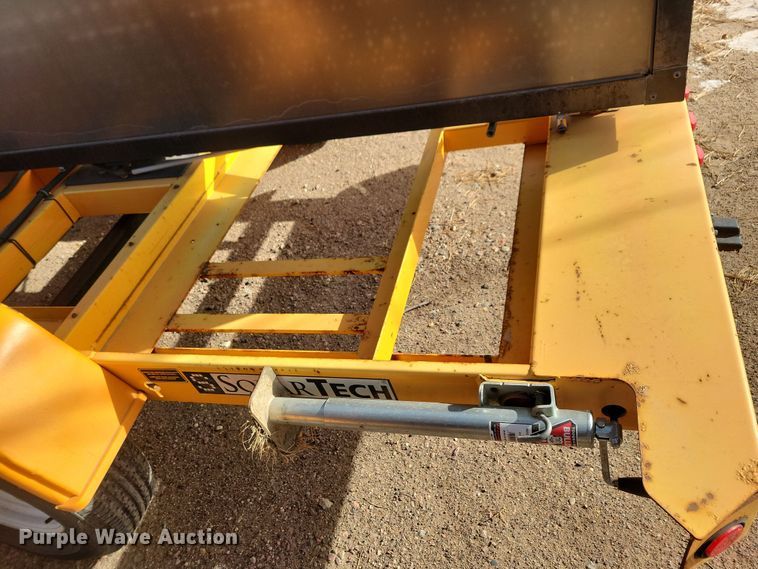 image for item DN3676 (2) 2016 Solar Tech message board trailers