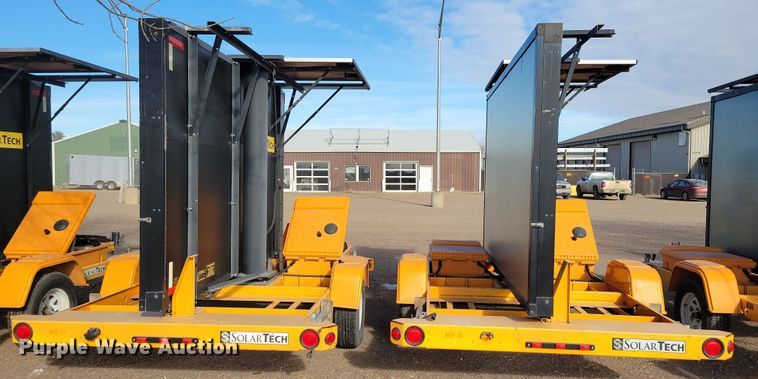 image for item DN3677 (2) 2015 Solar Tech message board trailers