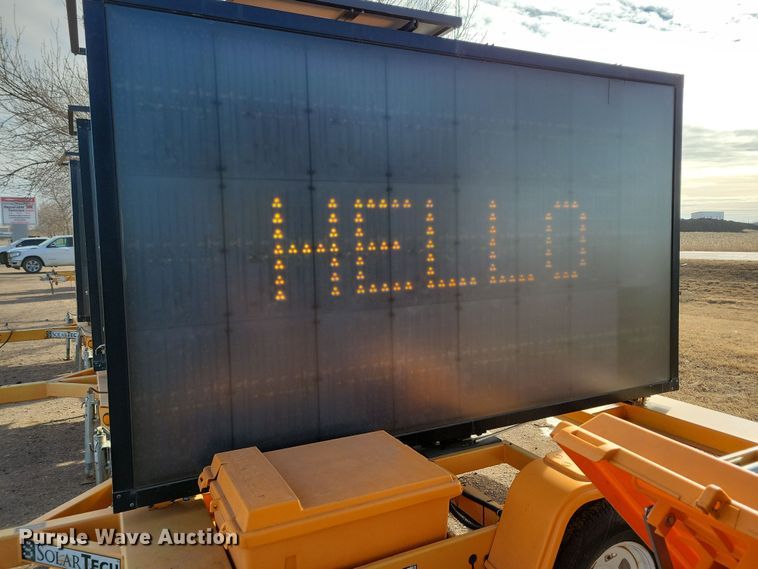 image for item DN3677 (2) 2015 Solar Tech message board trailers