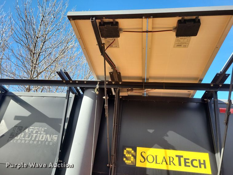 image for item DN3677 (2) 2015 Solar Tech message board trailers