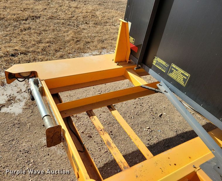 image for item DN3677 (2) 2015 Solar Tech message board trailers