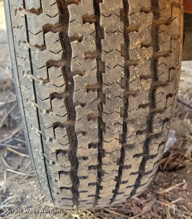 image for item DN3680 (2) 2012 Solar Tech message board trailers