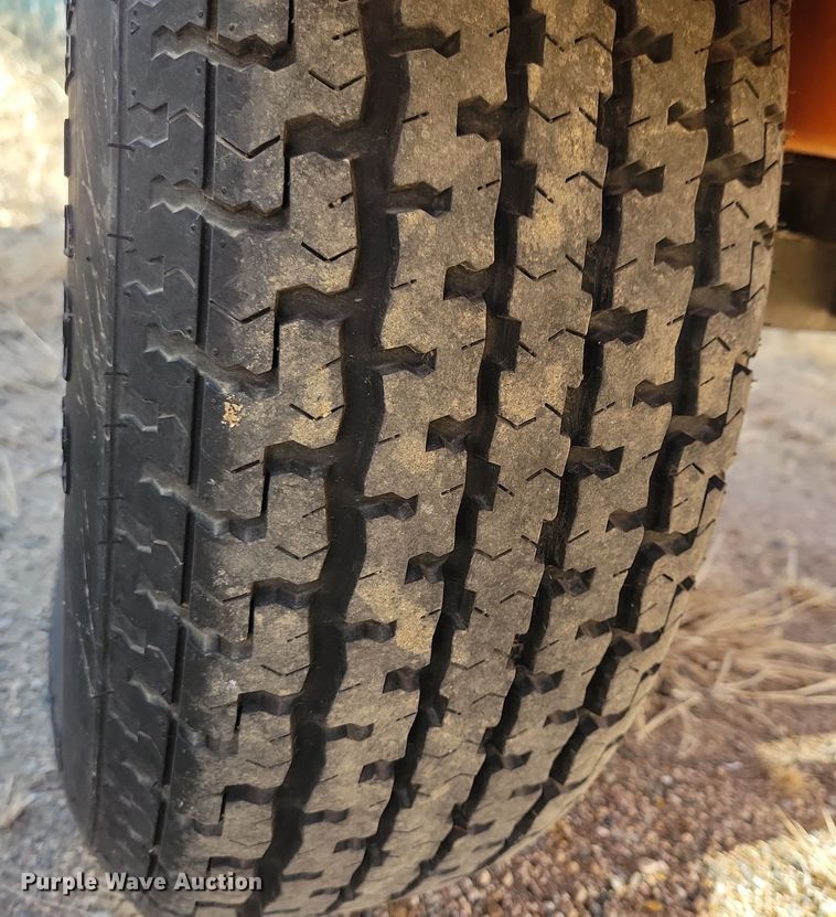 image for item DN3680 (2) 2012 Solar Tech message board trailers