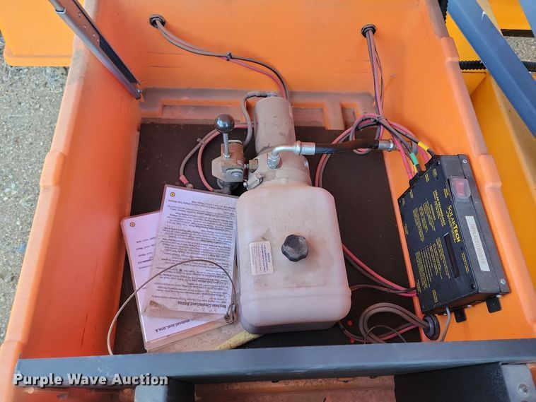 image for item DN3681 (2) 2012 Solar Tech message board trailers