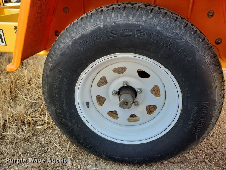 image for item DN3681 (2) 2012 Solar Tech message board trailers